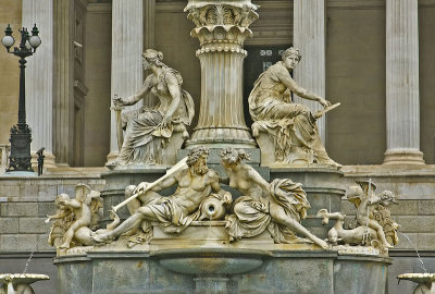 Statues in front of the parliament building 