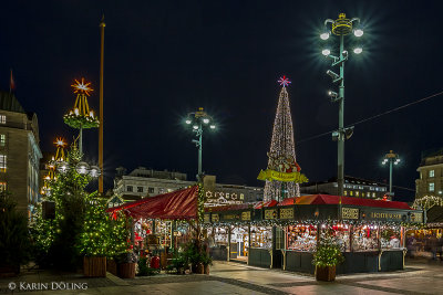 Historischer Weihnachtsmarkt auf dem Rathausplatz