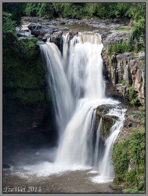 Tegenungan Waterfall