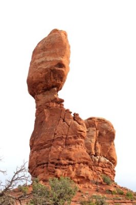 Balancing Rock weighs about 400 ton.