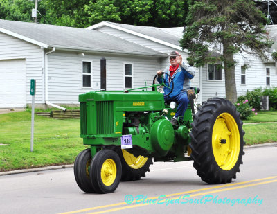 Iowa 500 Tractor Parade