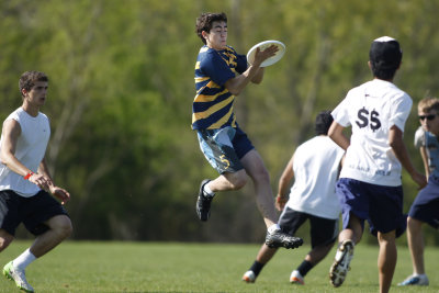 0026hp frisbee_collegestation_033013.JPG