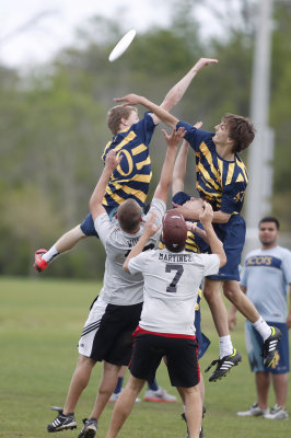 0090hp frisbee_collegestation_033013.JPG