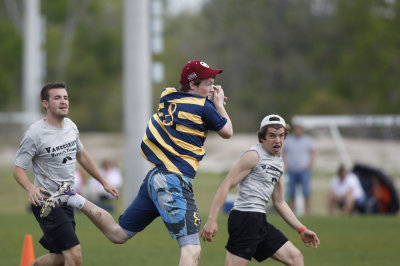 0095hp frisbee_collegestation_033013.JPG