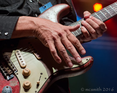 Hand And Guitar of Alan Haynes
