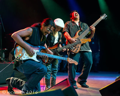 Kane Alvarado with Los Lonely Boys