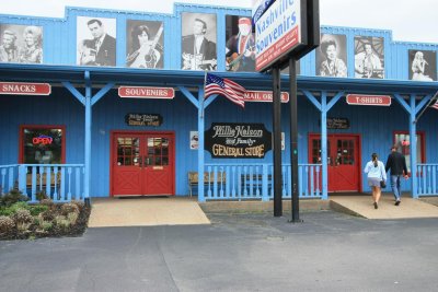 Willie Nelson's place (didn't buy anything - stuff was expensive - Willie must still owe taxes . . . .)