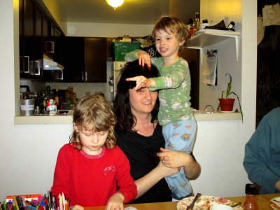 17 Violet, Kate and Sid.jpg