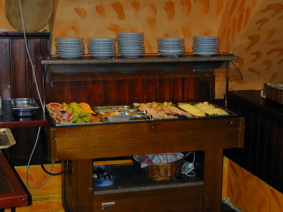34 Hotel Salvator (breakfast) 2.JPG