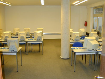 57 USBSP computer room.JPG