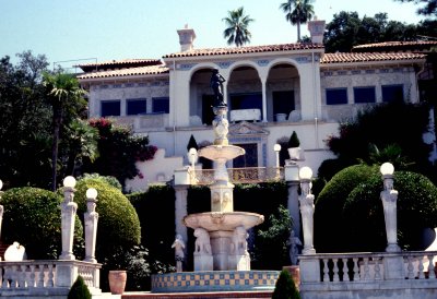 02 Main Entrance.jpg