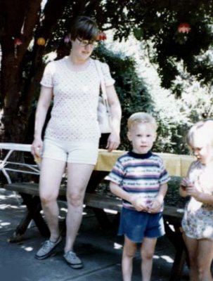 01 Keith after haircut, with Jane and Erica.jpg