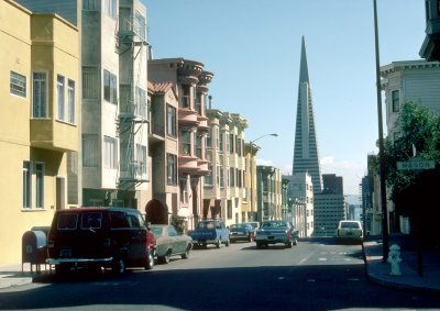 02 Transamerica Pyramid.jpg