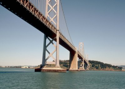 17 Oakland Bay Bridge 01.jpg