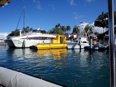 02 Lahaina harbor (with Reef Dancer) 02.jpg