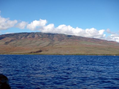 12 Approaching Lana'i 05.jpg
