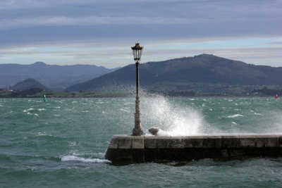 South wind over the Bay II