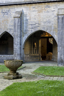 Patio del Claustro de la Colegiata