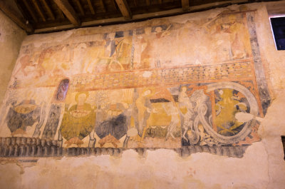Pinturas del muro sur de la nave