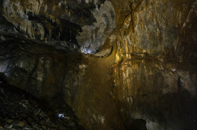 Interior de la cueva. Galera Aranzadi