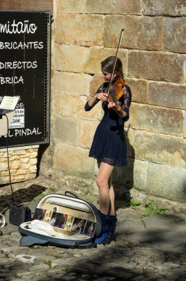 Klara Gomboc La Violinista