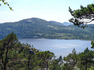 Subiendo a Preikestolen (El Plpito)