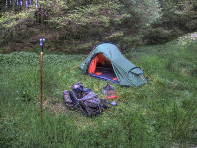 0523-tent-dinner-1.jpg