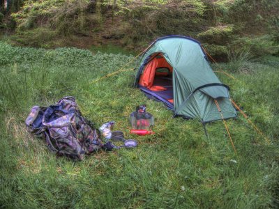 0523-tent-dinner-2.jpg