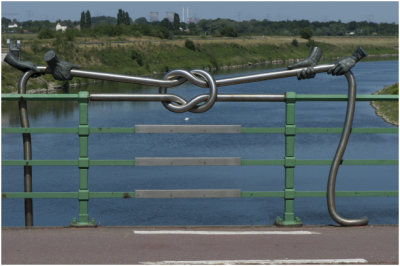 de twee Limburgen verbonden