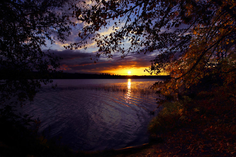 Fall sunset over Itasca copy.jpg