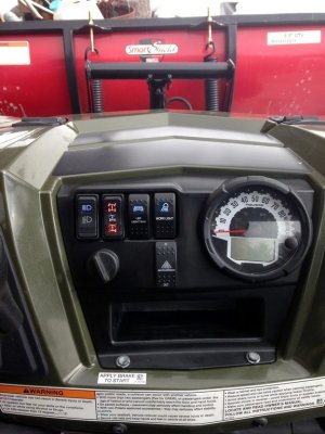 switch panel close up 1.jpg