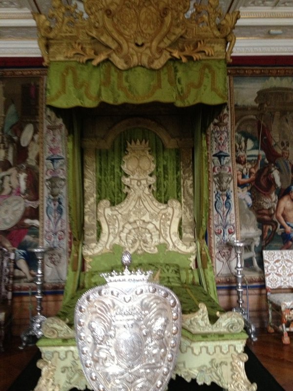 A bed in the Palace