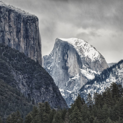 Half Dome & El Capitan from Hwy 120.jpg