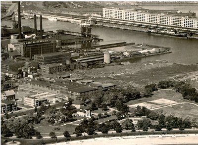   factory boston 1950s full frame 