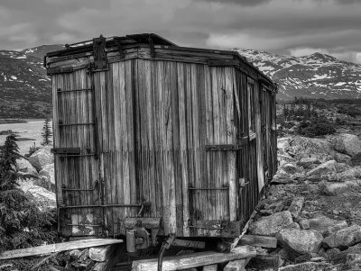 Old boxcar left on the White Pass