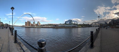 Newcastle river Tyne 180 panorama