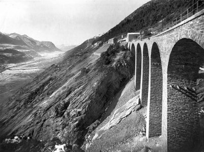 Luegelkinn Viaduct near Hohtenn