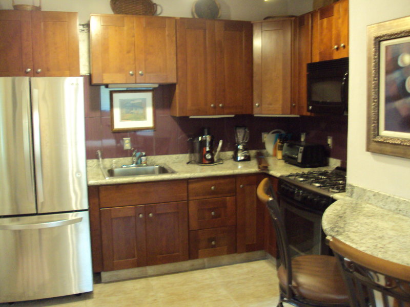 CONDO 115 015.JPG