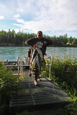Fishing the Middle Kenai for Sockeye - On the Water at 5:00 - Back With a Limit By 7:45