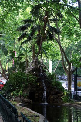 A Stroll Along the Avenida de Liberdade