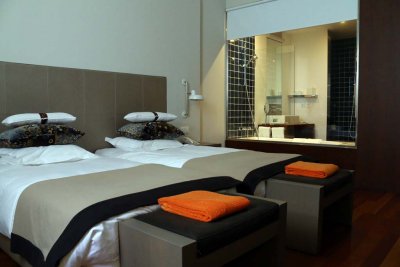 What?  Never Seen a Room With a View to the Shower?