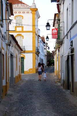 A walking Tour of Evora