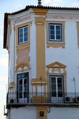 A walking Tour of Evora
