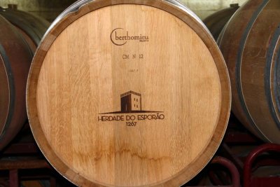 A Tour of the Cellars of Herdada do Esporao and a Tasting