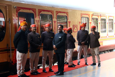 WELCOME TO THE PALACE ON WHEELS