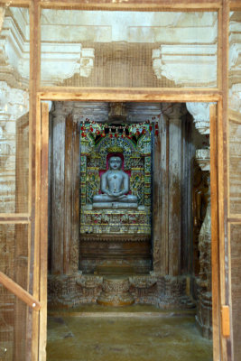 JAIN TEMPLES WITHIN THE GOLDEN FORT