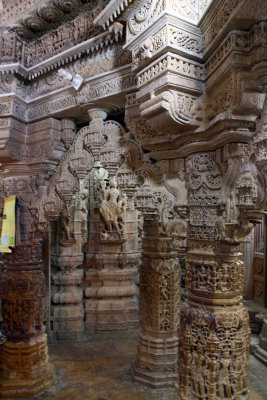 JAIN TEMPLES WITHIN THE GOLDEN FORT