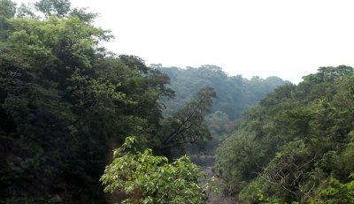 GUATEMALAN COUNTRYSIDE EN ROUTE TO ANTIGUA