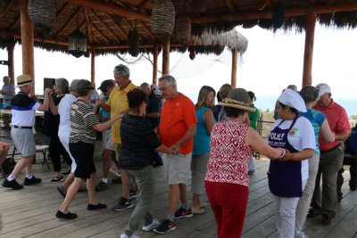 LET'S LEARN TO SALSA