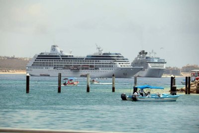 REGATTA AND CORAL PRINCESS AT ANCHOR